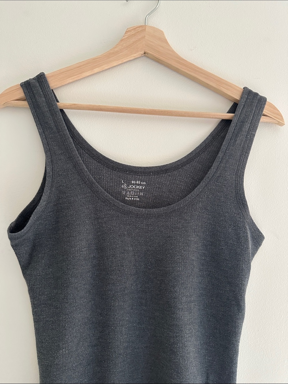 Black Sleeveless Scoop Neck Tank Top